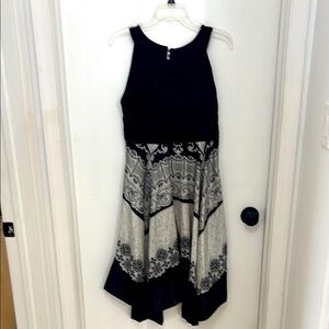 Black and Gray Sleeveless Dress
